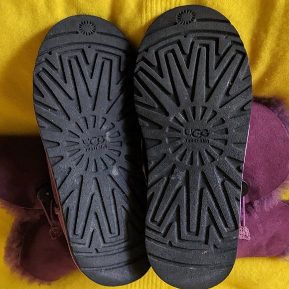 UGG Australia Sheep Wool Winter Boots Burgundy Size US 5 EUR 35 - Picture 5 of 6